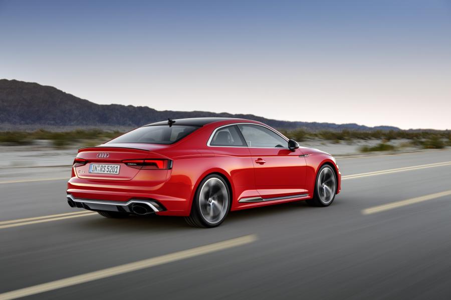  Audi RS5 Coupe 2017 года  (WW) (фото 22 из 53)